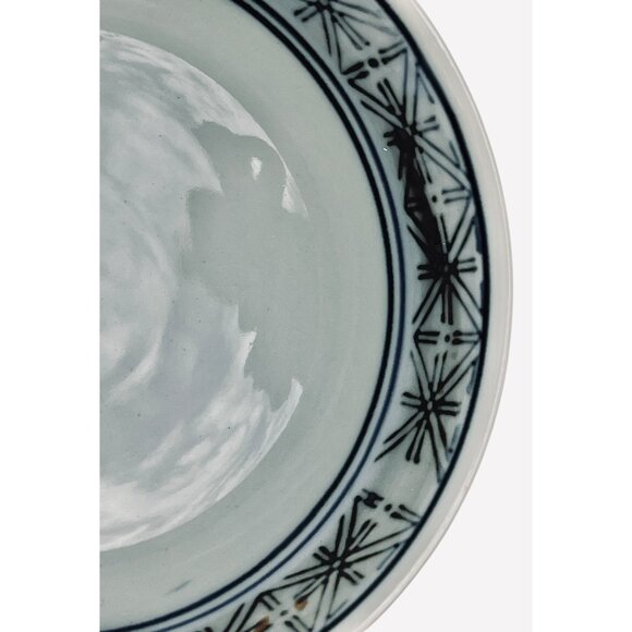 Japanese Rice Bowl 1960s Hand-Painted Porcelain 4.5" Diameter Blue/Red VTG - Picture 9 of 10